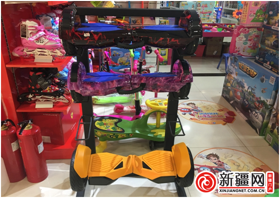 儿童平衡车