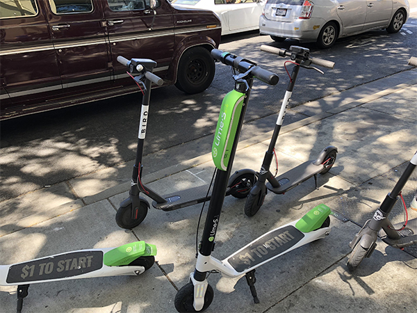 lyft滑板車.jpg